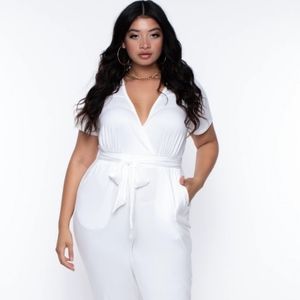 Curvy Sense White Stylish Jumpsuit Size 2XL. Brand New just too big for me.